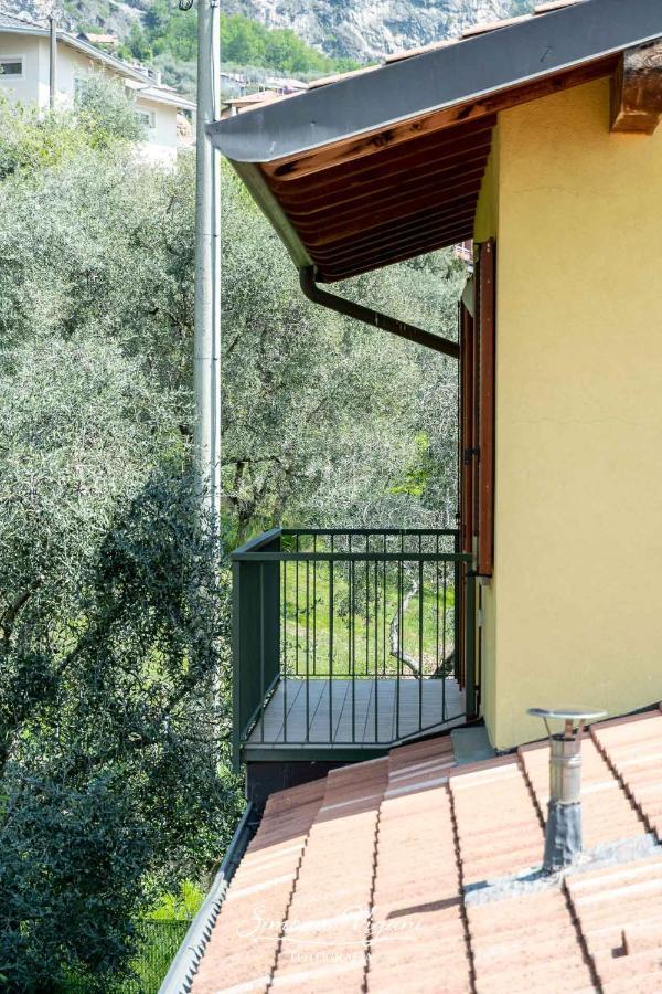 Casa Aria Apartment Riva di Solto Exterior photo